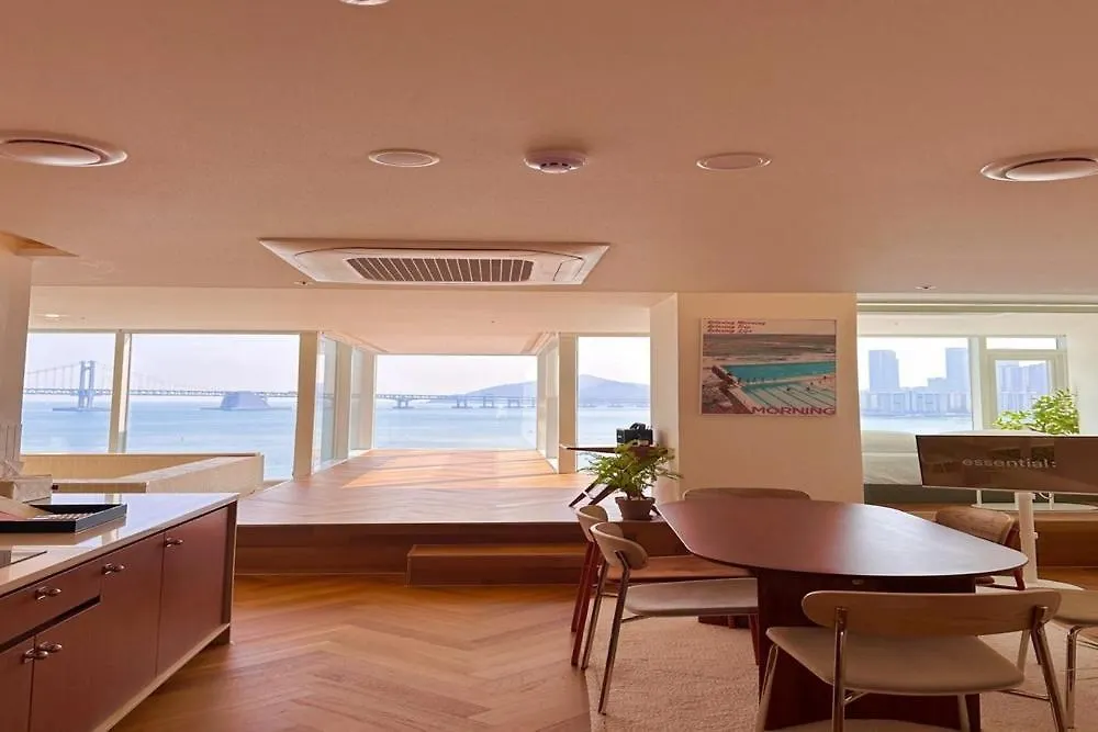 Busan Lazy Morning Ocean View Pension